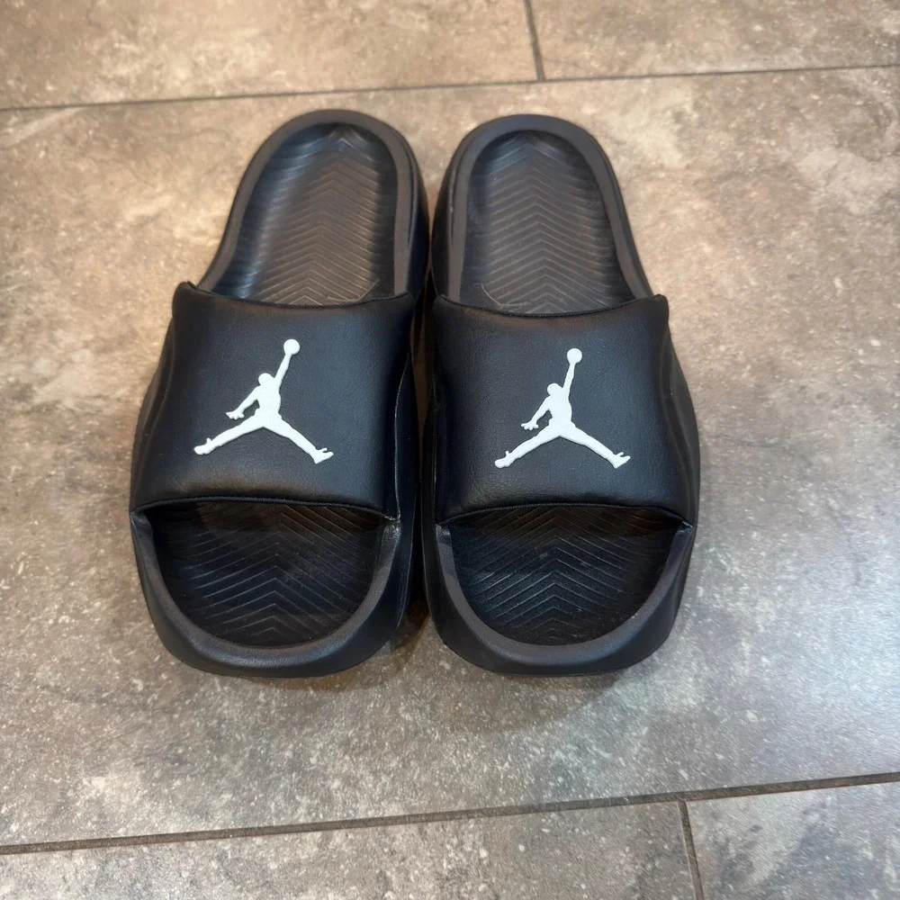 Jordan Franchise Slides Men's Size 10 Black/White Sandals (HF3263 001)